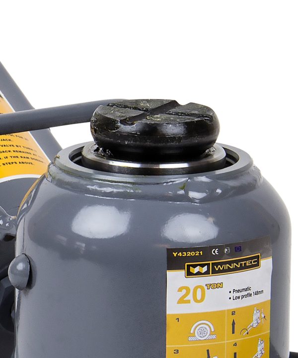 Alternative view of WINNTEC® 20 TON Low-Profile Air Bottle Jack